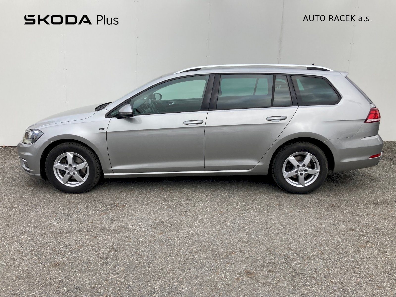 Volkswagen Golf, 2.0 TDI 110 kW Highline Varian - fotka 3