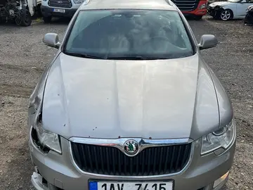 Škoda Superb, ELEG alcantara memory poj 4x4