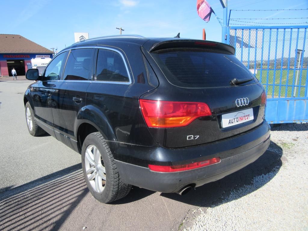 Audi Q7, 3,0 TDI V6 QUATTRO - fotka 4