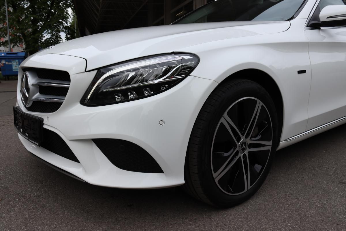 Mercedes-Benz Třídy C, 300de PLUG-IN HYB KOMBI 225kW - fotka 5