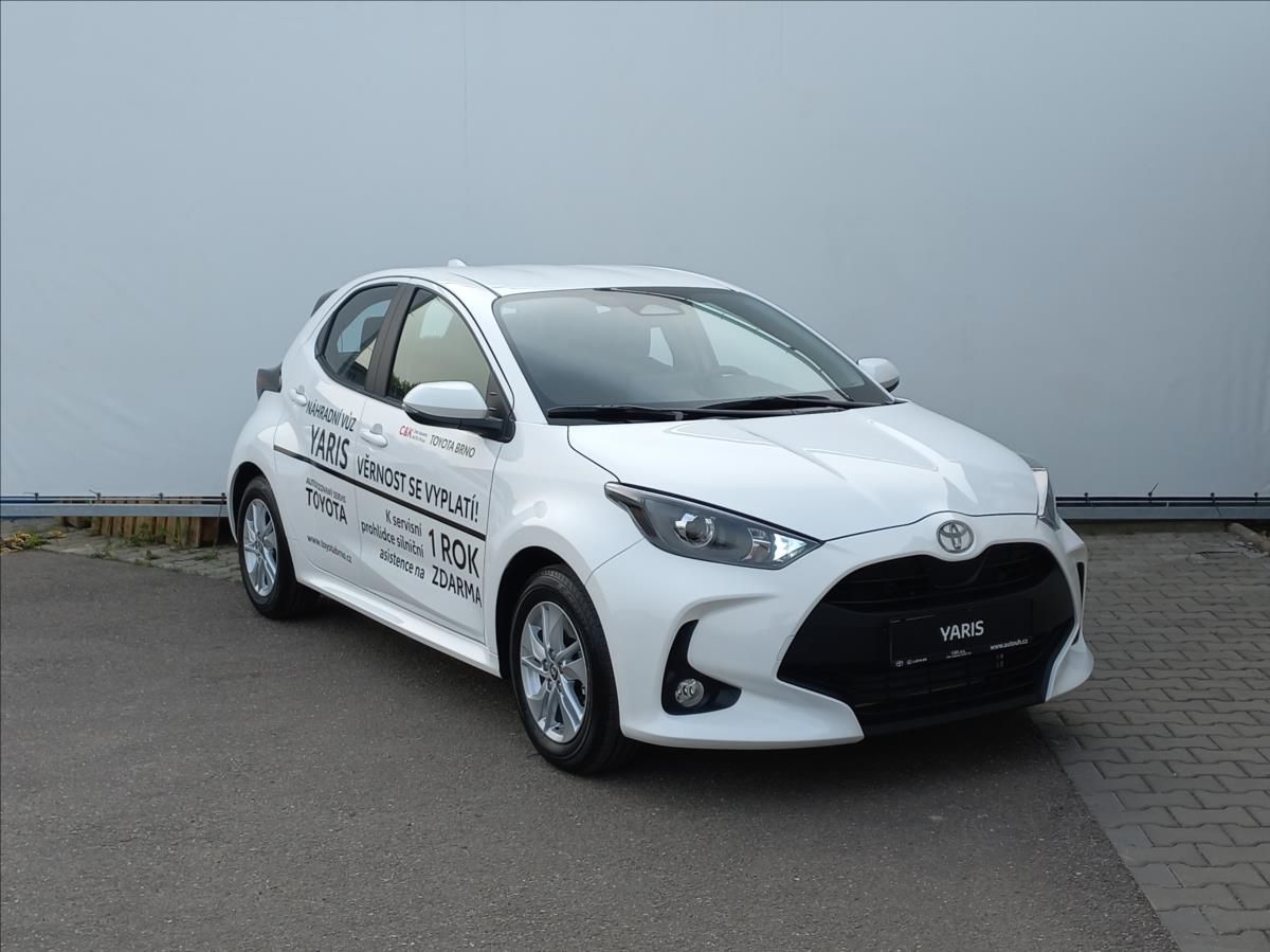 Toyota Yaris, 1,5 Hybrid e-CVT 116k  Comfort - fotka 5