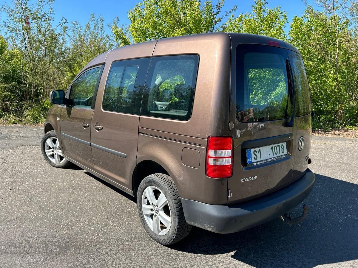 Volkswagen Caddy, 2.0TDI  4x4 servis. historie - fotka 3