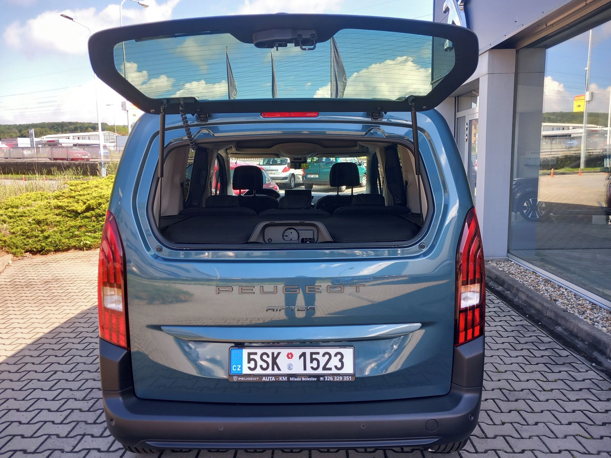 Peugeot Rifter, ALLURE 1.5 BlueHDi 130 MAN6 N1 - fotka 6