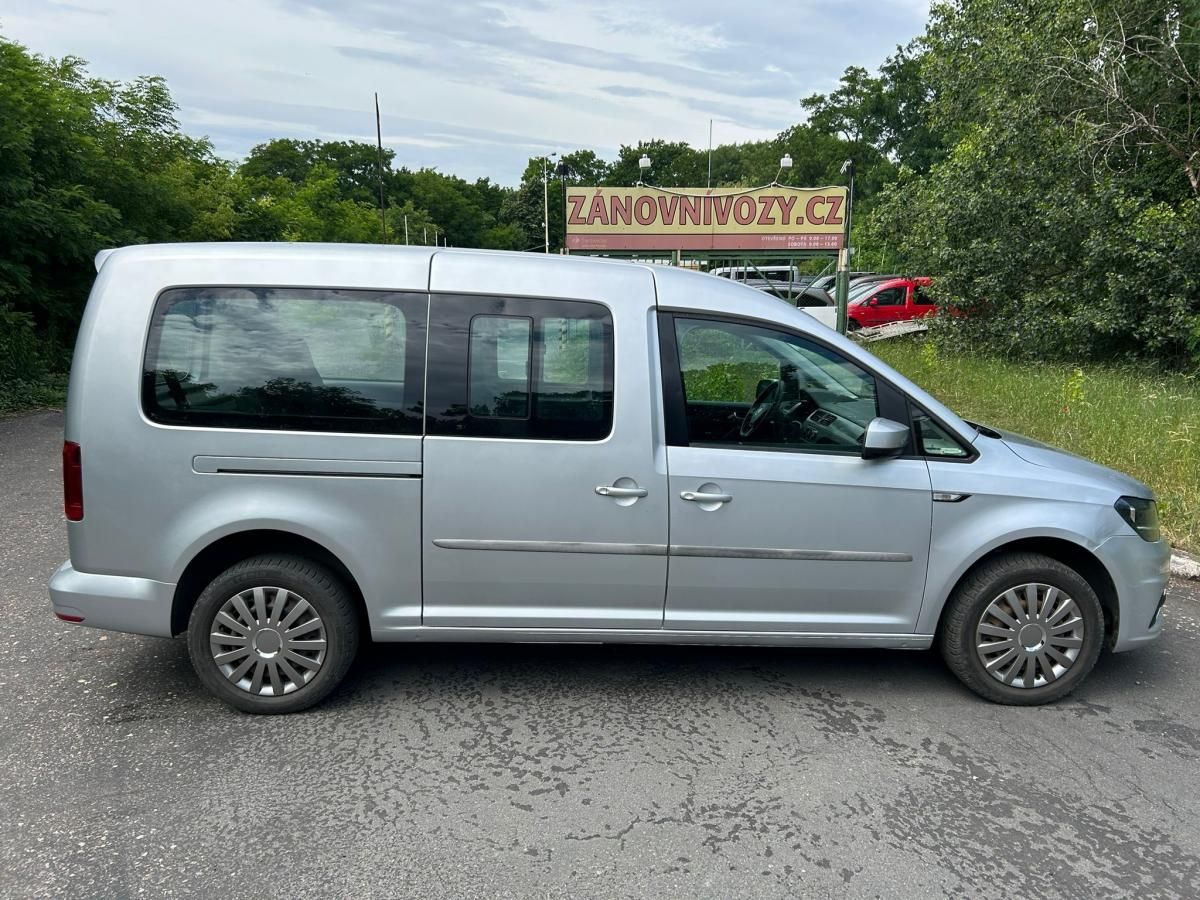 Volkswagen Caddy, 2.0 TDI Maxi 7 míst - fotka 3