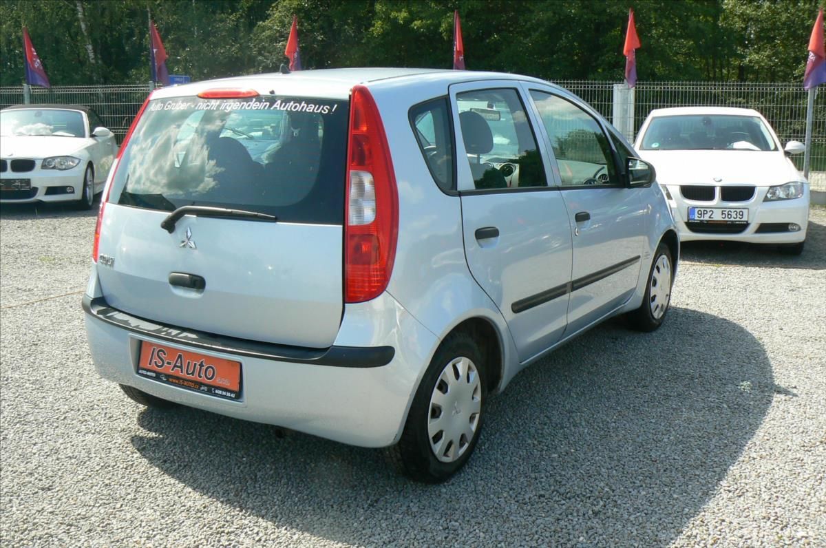 Mitsubishi Colt, 1,1 INFORM - fotka 5