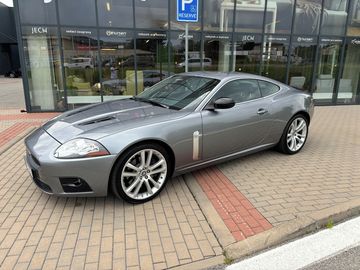 4,2i,306kW, Coupe,Supercharged