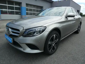 Mercedes-Benz Třídy C, C 300 190kW 4MATIC