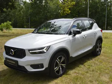 Volvo XC40, 2,0 D3 AWD Momentum Auto