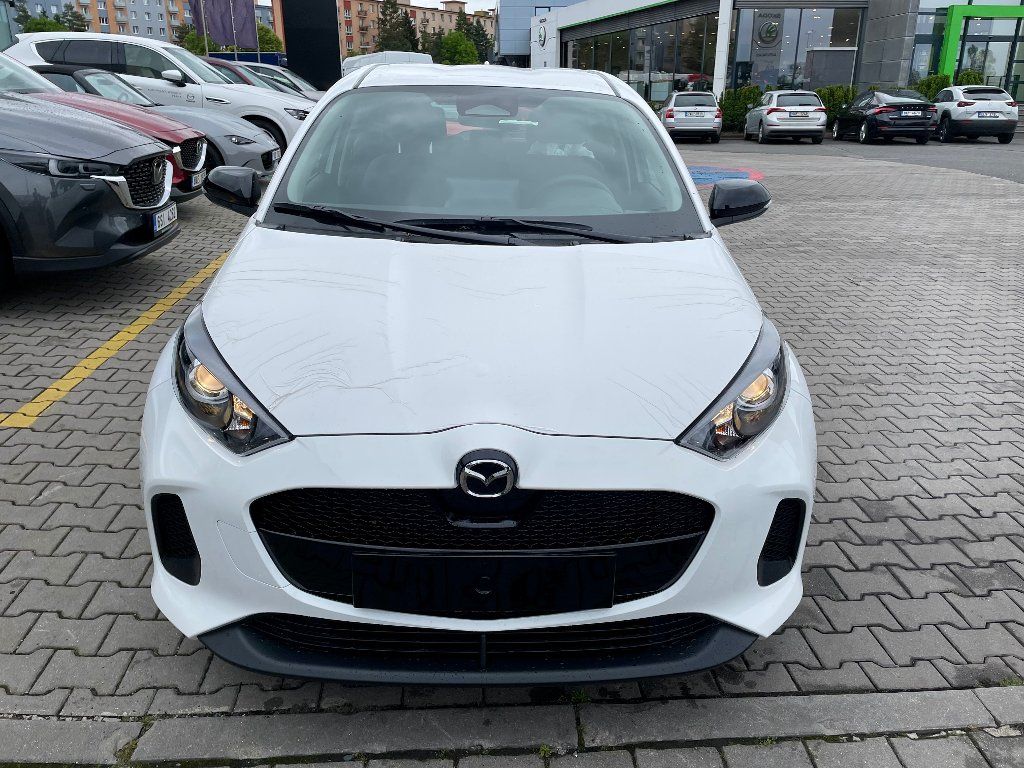 Mazda 2 Hybrid, 1,5 HEV Prime-Line 2000km - fotka 6