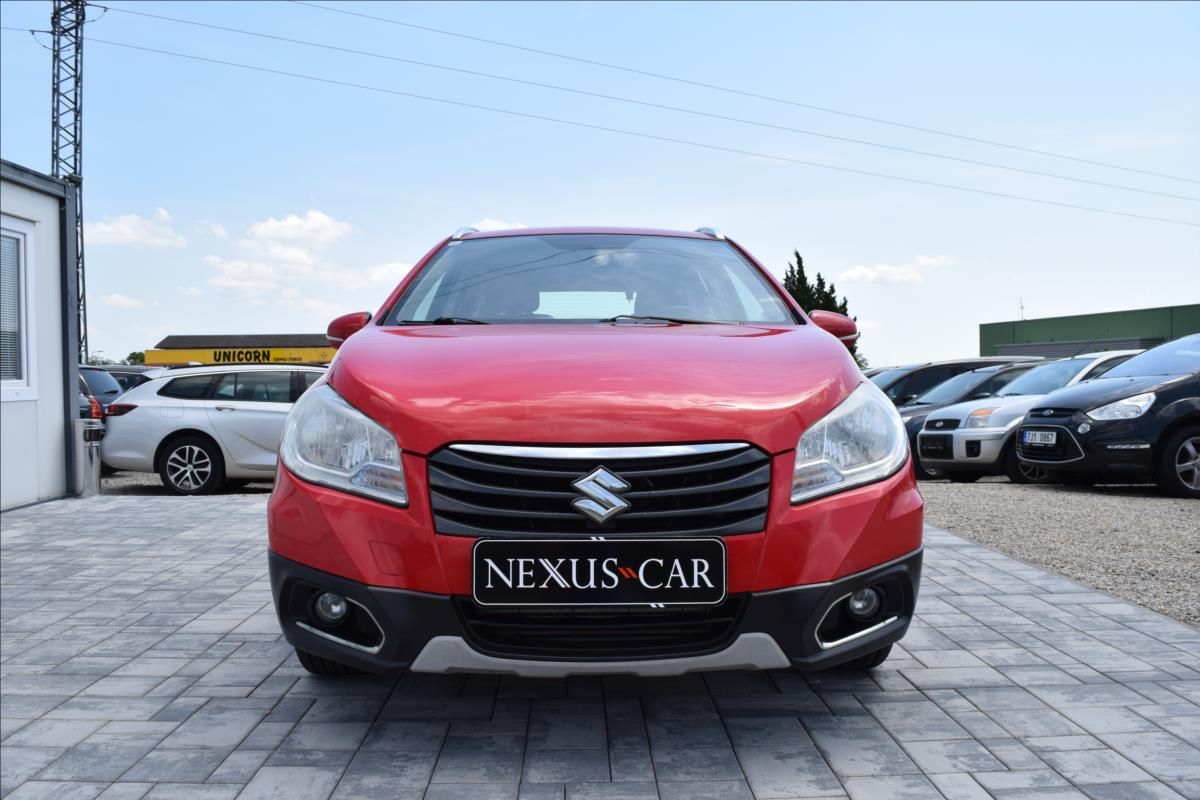 Suzuki SX4 S-Cross, 1,6 DDiS 88KW 4X4 TAŽNÉ - fotka 2