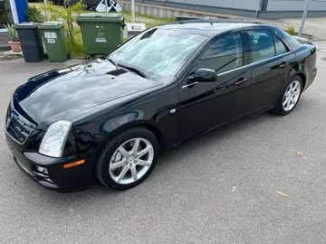 Cadillac STS, 4,6 V8