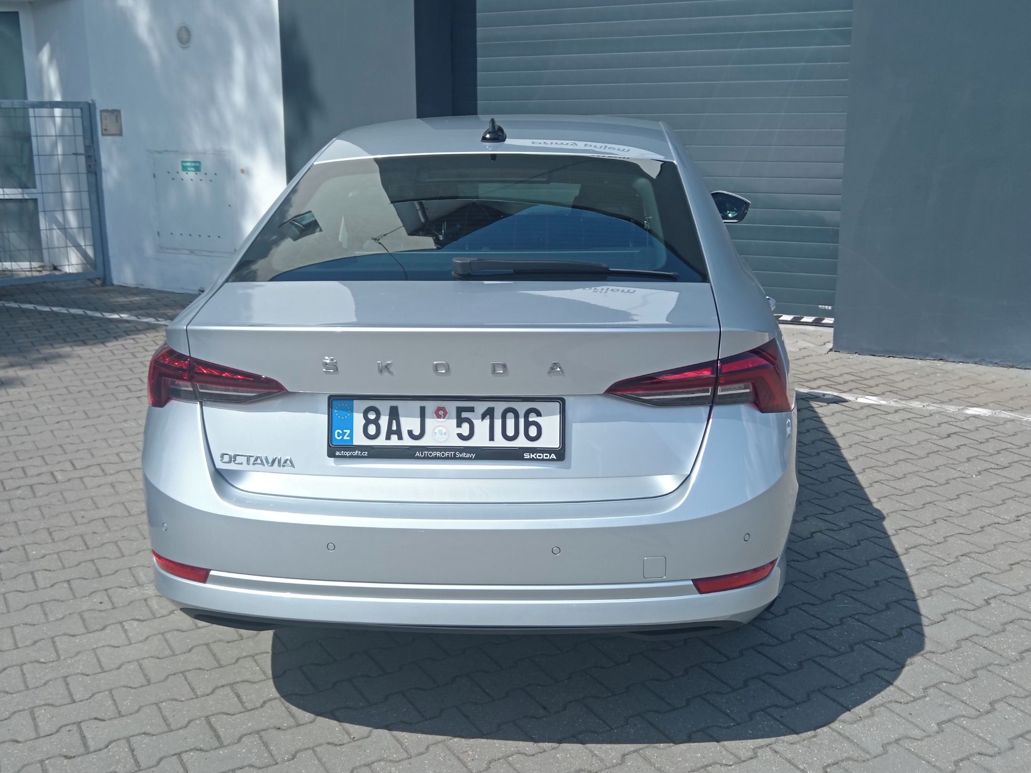 Škoda Octavia, 2,0 TDi, Style DSG - fotka 6