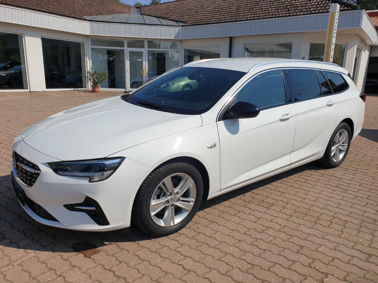 Opel Insignia, 1.5 CDTI TOP STAV - fotka 3