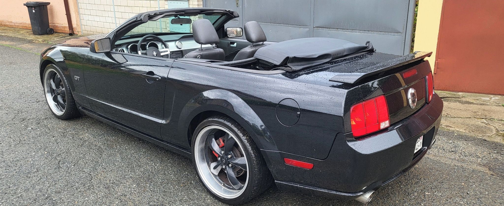 Ford Mustang, 4.6 GT cabrio,plyn,lad.výfuky - fotka 6
