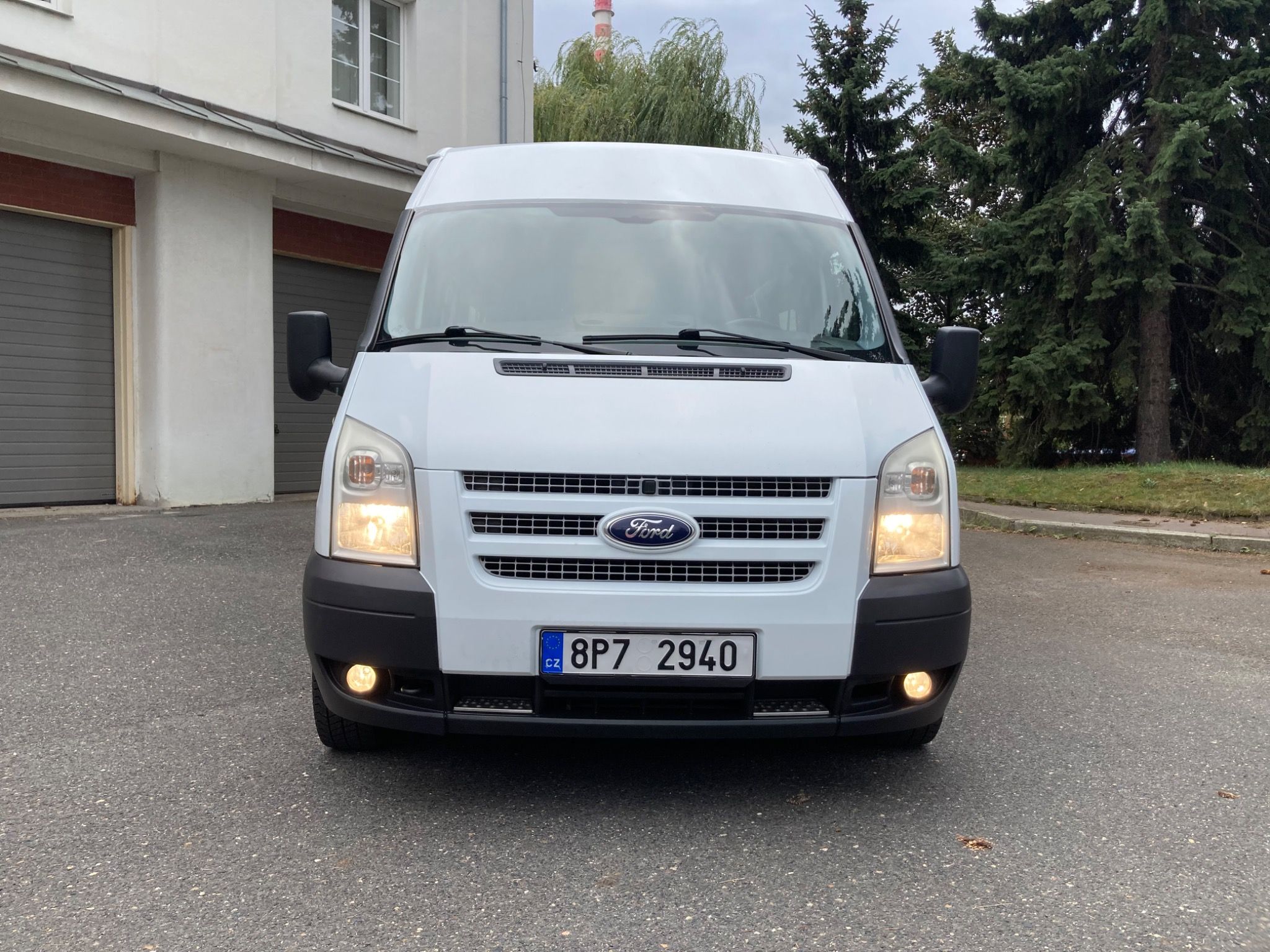 Ford Transit, 2.2TDCi 74kW T300 9míst Klima - fotka 5