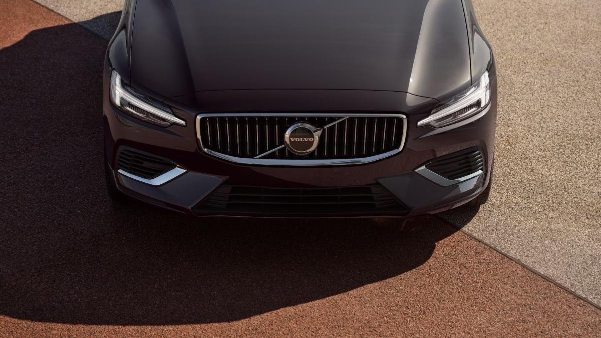 Volvo V60, PLUS BRIGHT, T6 AWD, 186+107 k - fotka 3