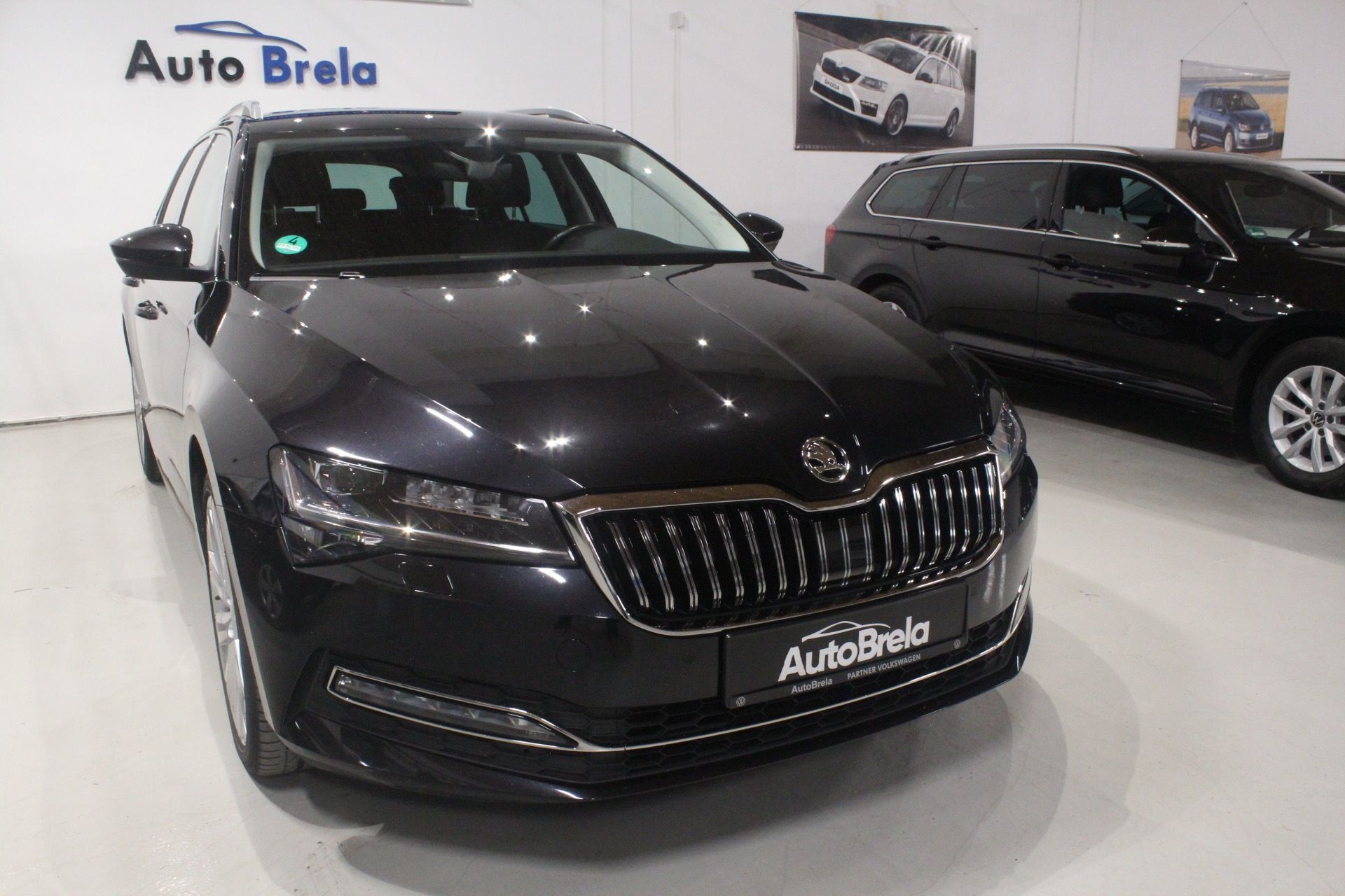Škoda Superb, 2.0TDI DSG STYLE Facelift - fotka 2