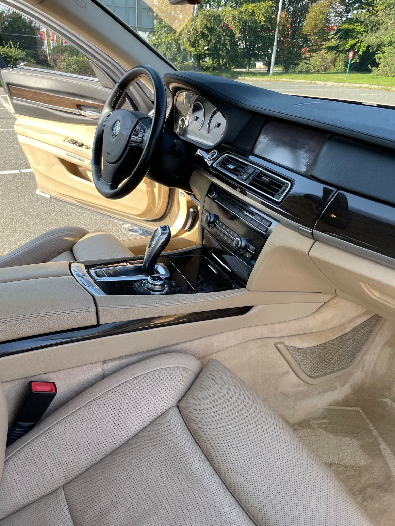 BMW Řada 7, 730D - fotka 5