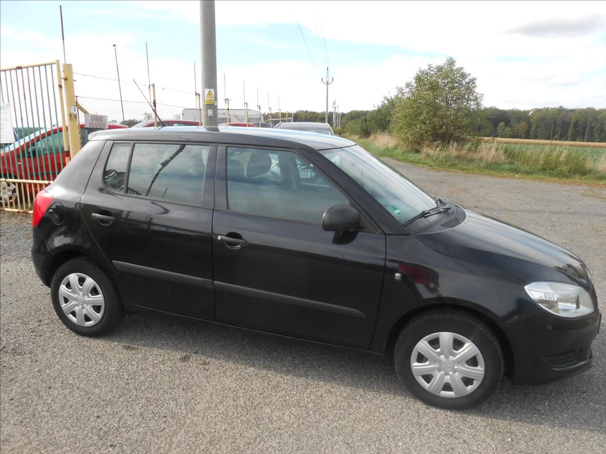 Škoda Fabia, 1,2 TSI 63kW KLIMA Historie - fotka 3