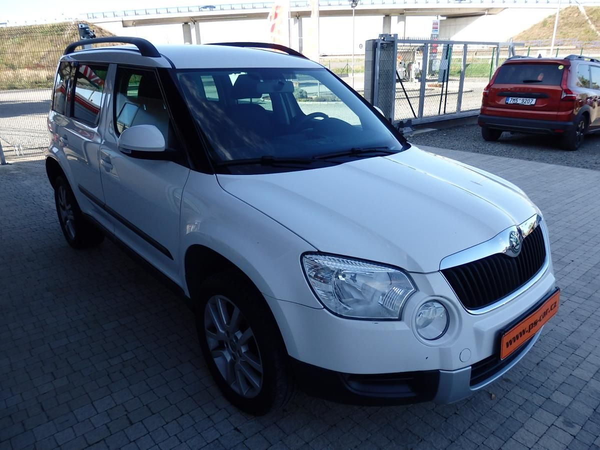 Škoda Yeti, 1.2 TSI KLIMA, 8x AIRBAG - fotka 3