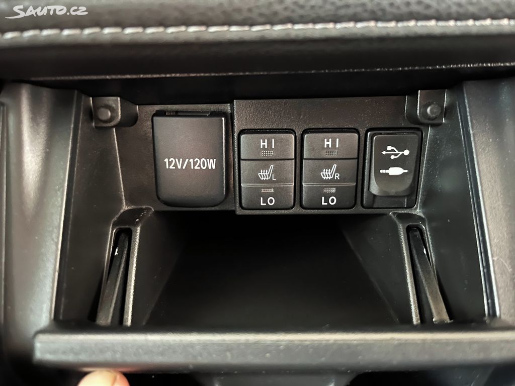 Toyota Auris, fotka 20