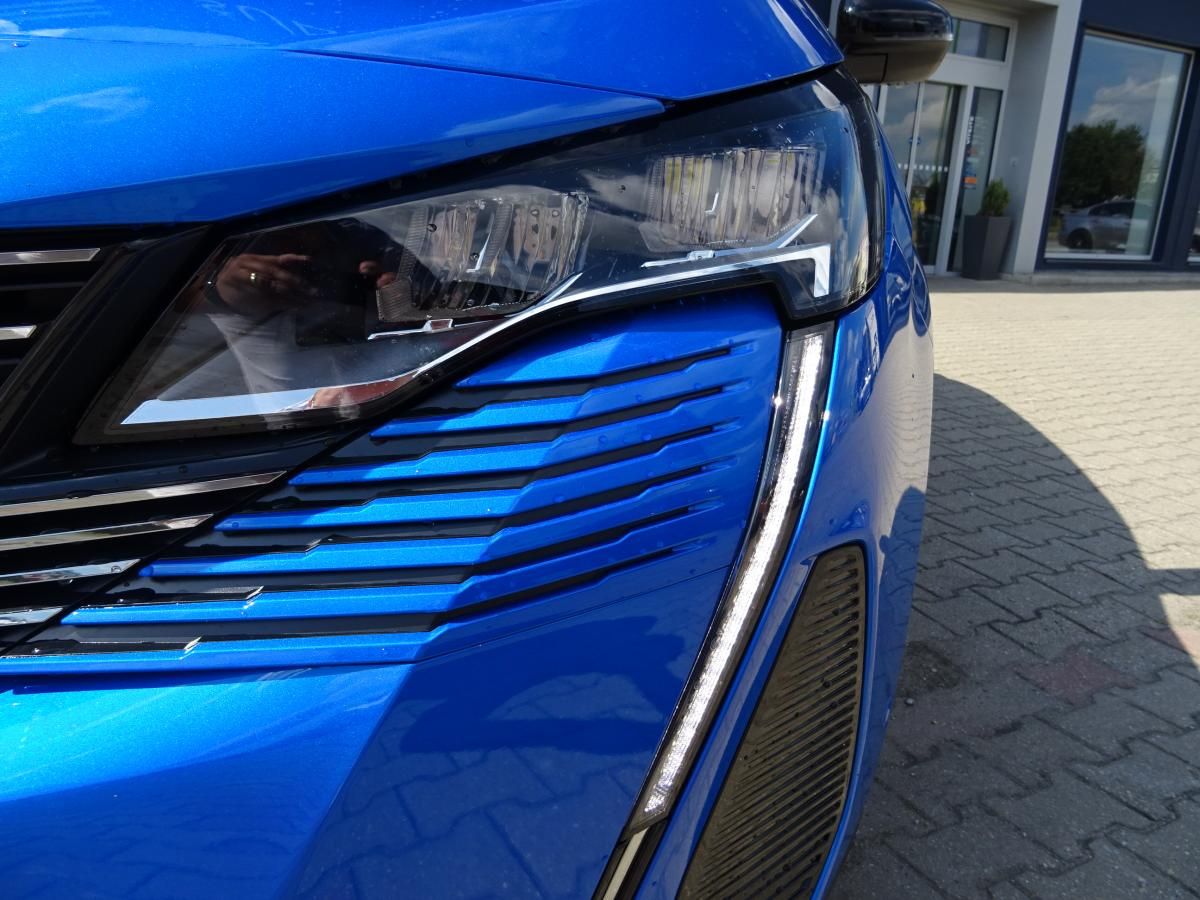 Peugeot 3008, ALLURE PACK 1.5 BHDi 130 EAT8 - fotka 4