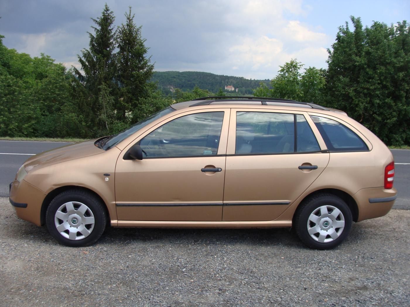 Škoda Fabia, 1.4 MPi, Koupeno v ČR - fotka 2