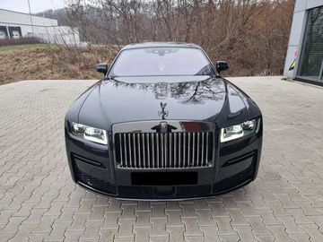 BLACK BADGE NEW MAX VÝBAVA
