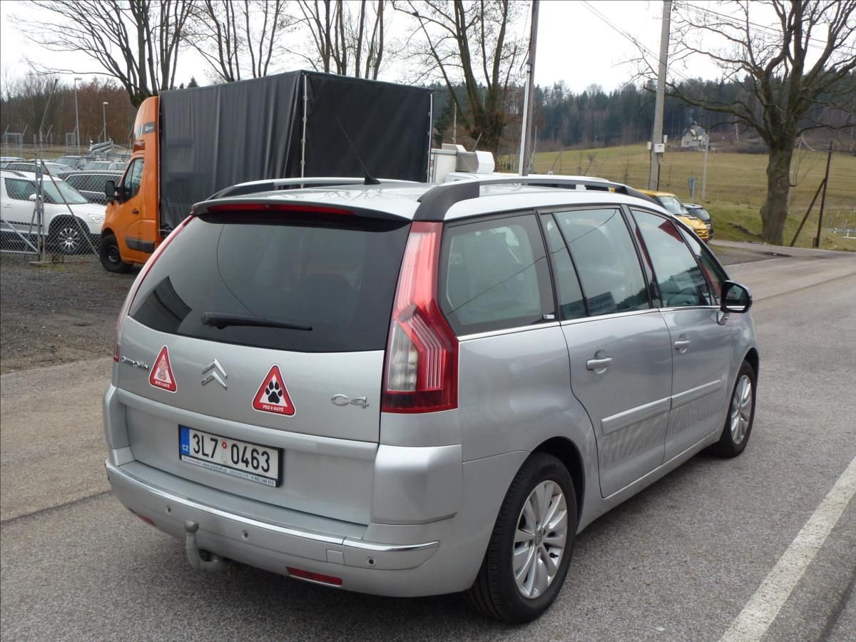 Citroën Grand C4 Picasso, 2,0 HDi BMP6 AUTOMAT - fotka 5
