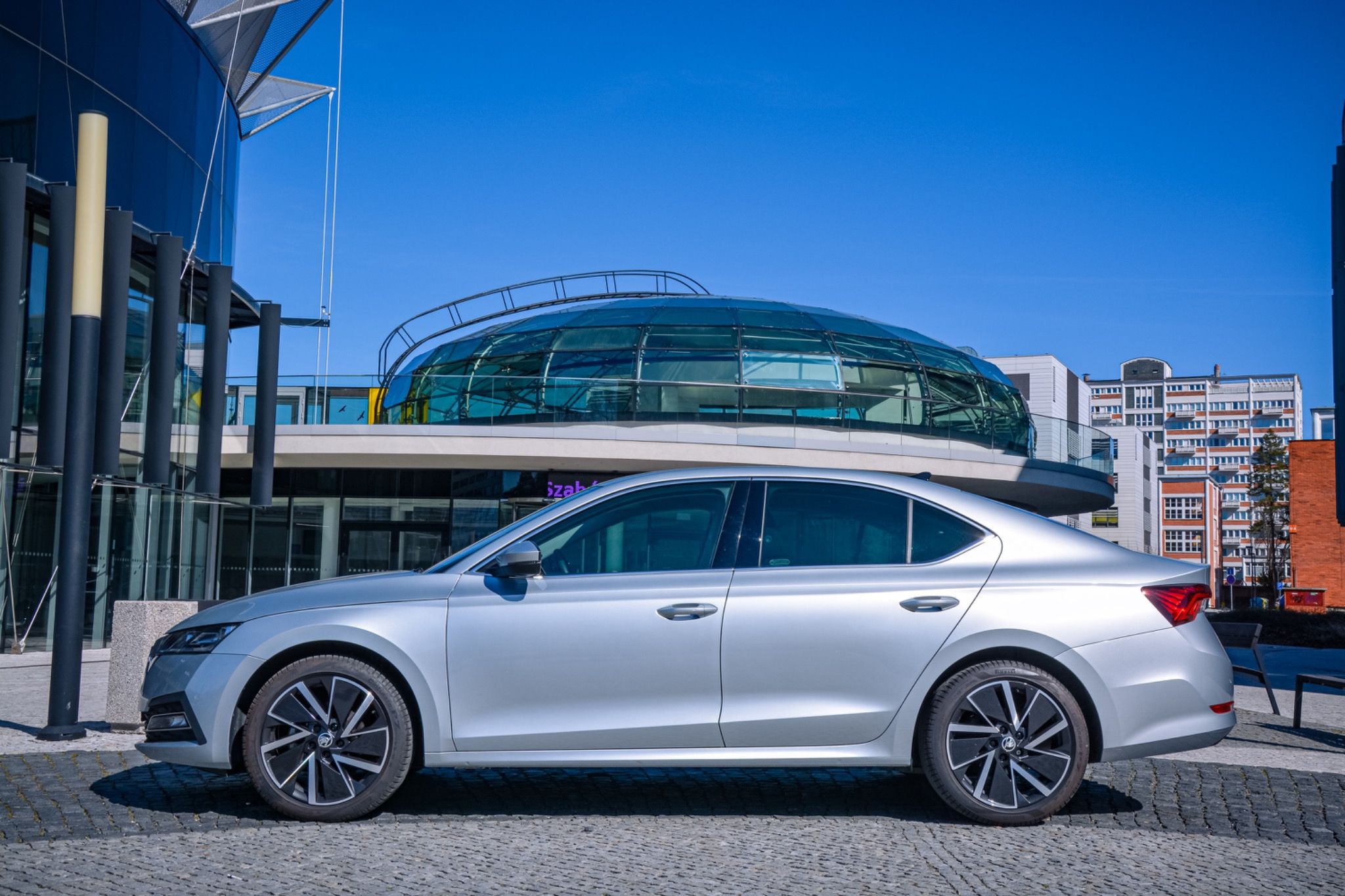 Škoda Octavia, Style Plus Navigace 18 kola ČR - fotka 2