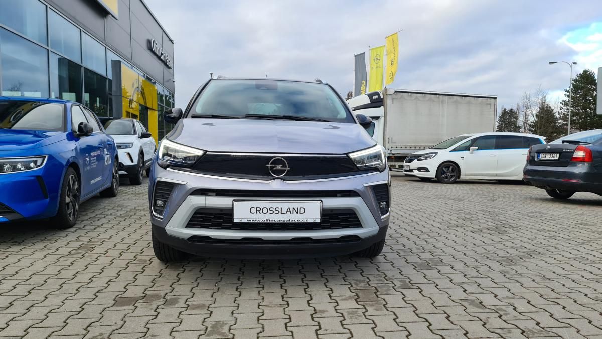 Opel Crossland, Elegance 1.2 81 kW MT6 - fotka 2