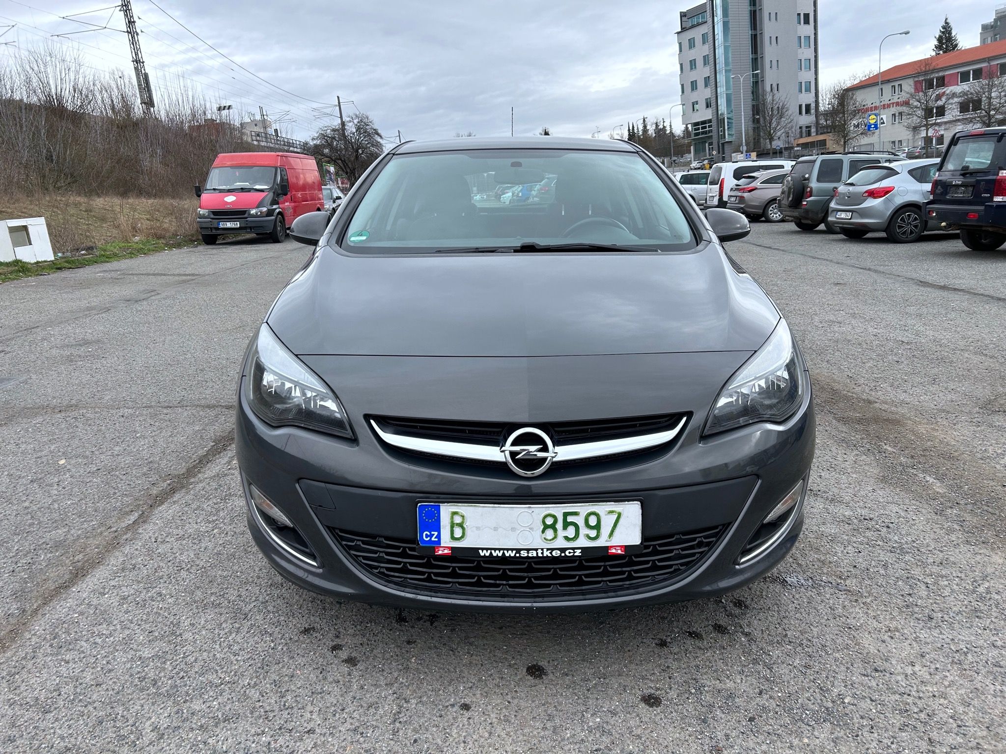 Opel Astra, J 1,6, tažné zařízení - fotka 2