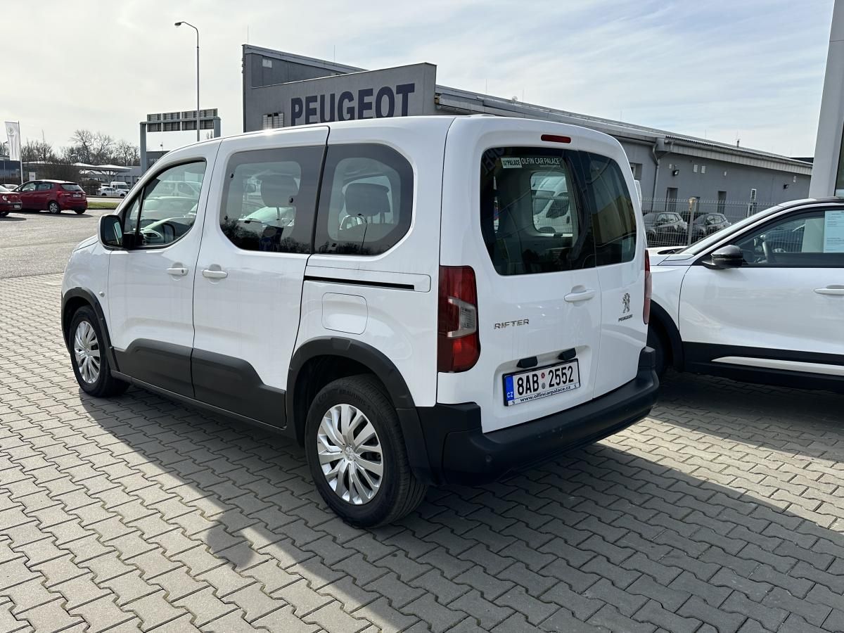 Peugeot Rifter, L1 Active 1.2T 81kw Čr 1maj - fotka 6
