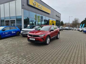 Grandland 1.2 96 kW MT6