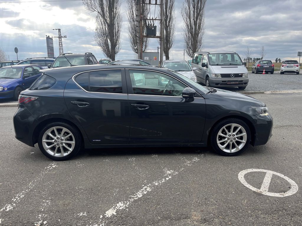 Lexus CT 200h, fotka 7