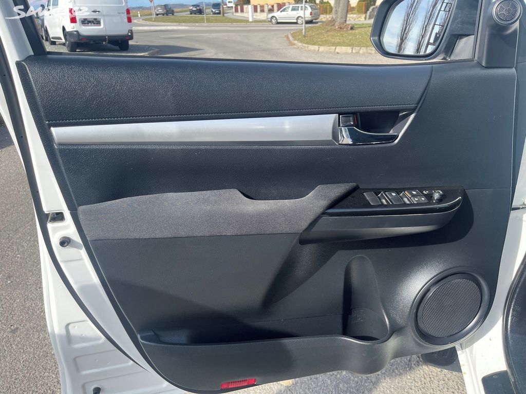Toyota Hilux, fotka 9