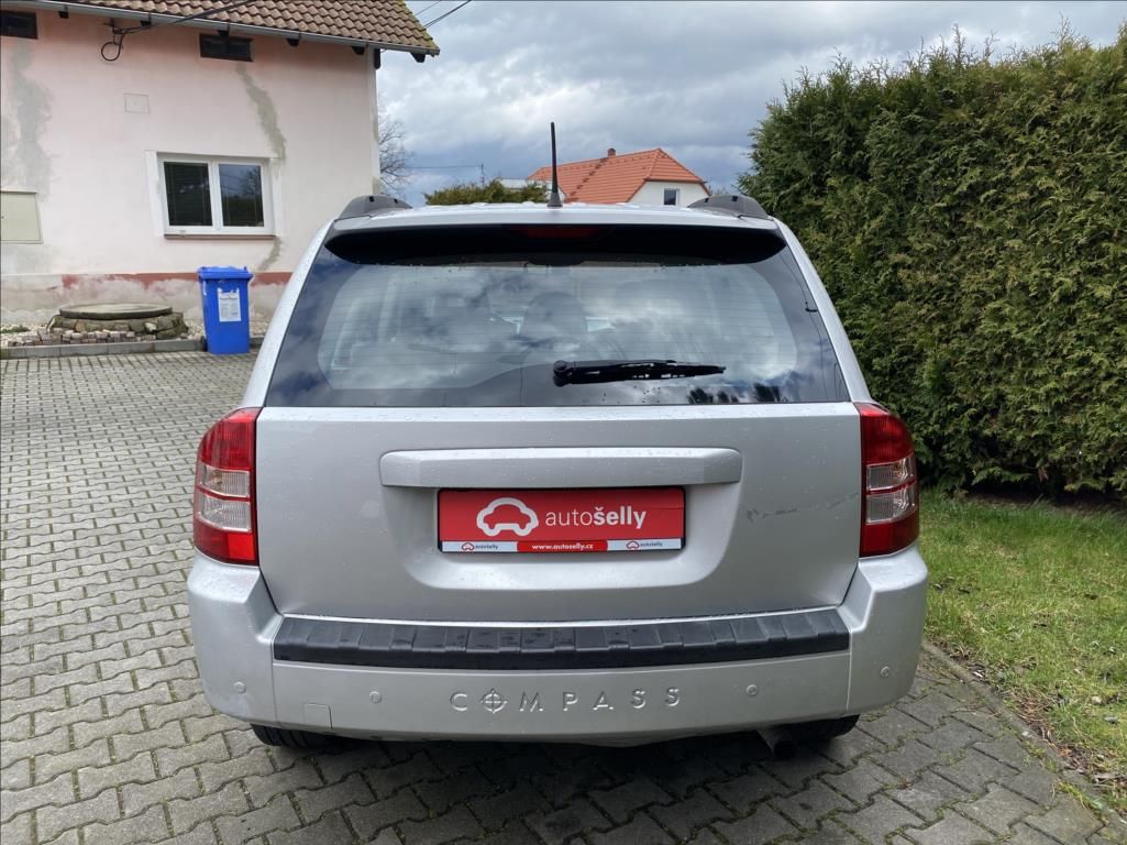 Jeep Compass, 2,0 CRD  LIMITED - fotka 4
