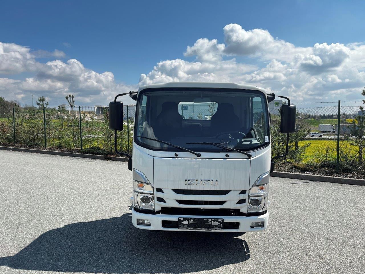 Isuzu, ISUZU M21 - fotka 2