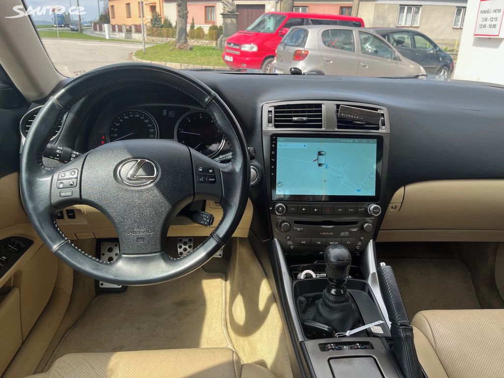 Lexus IS, fotka 14