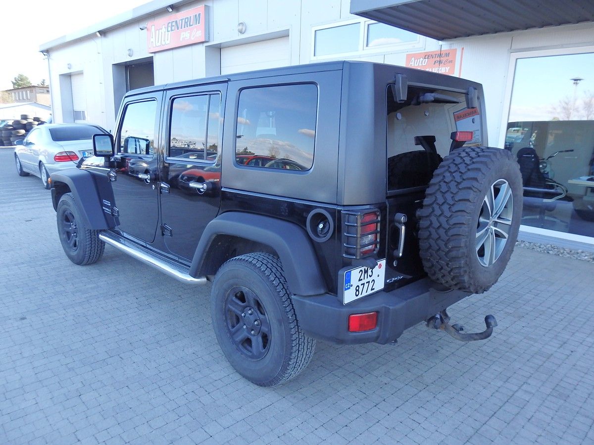 Jeep Wrangler, UNLIMITED 2,8CRD HARDTOP - fotka 5