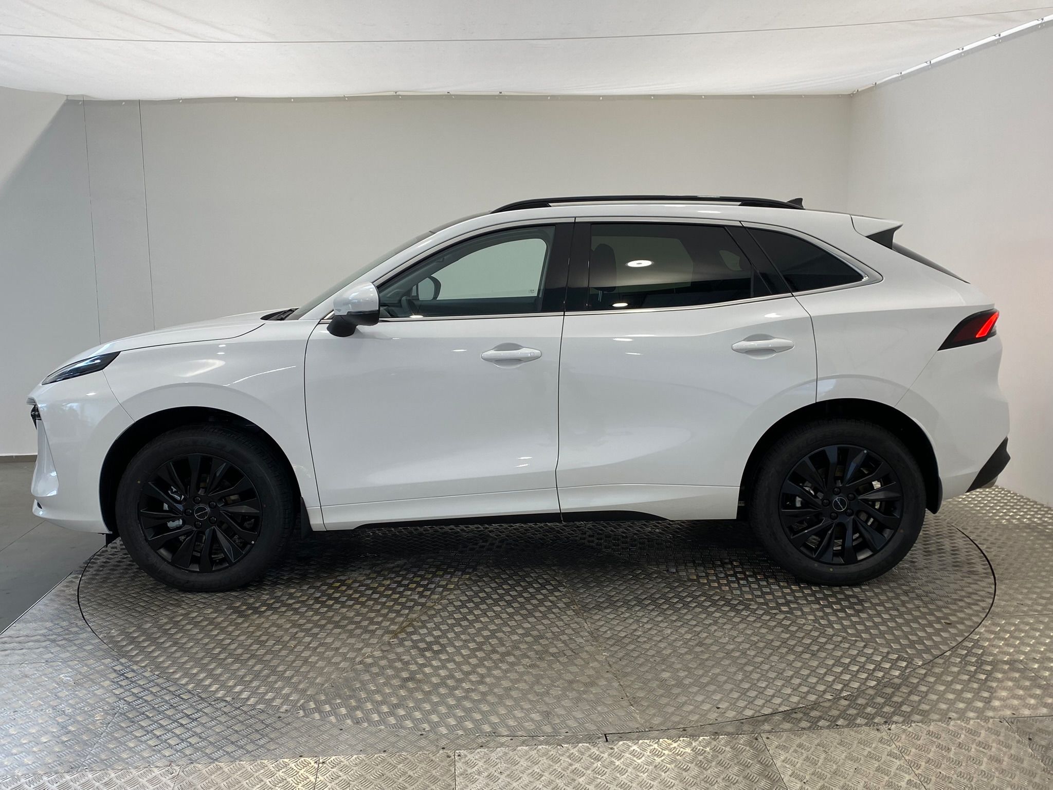 Dongfeng T5 EVO, T5 EVO 1.5 Turbo Luxury - fotka 3