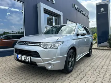 Mitsubishi Outlander, 2.2 DI-D INTENSE, 4x4, 7 míst