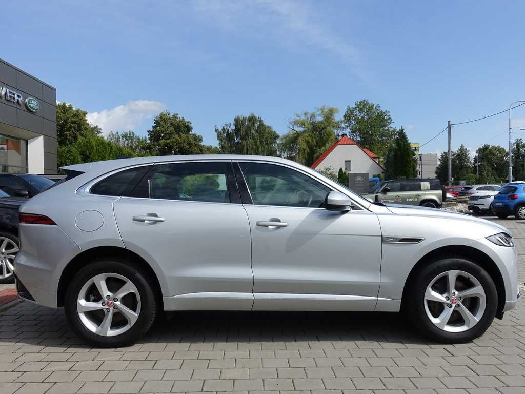 Jaguar F-Pace, 2,0 R-Dynamic S D200 4x4 - fotka 6