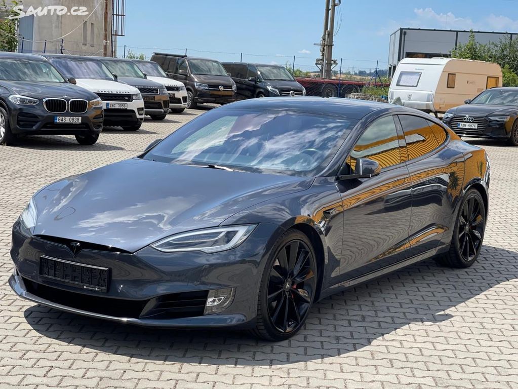 Tesla Model S S 800PS, REZERVOVÁNO | Sauto.cz