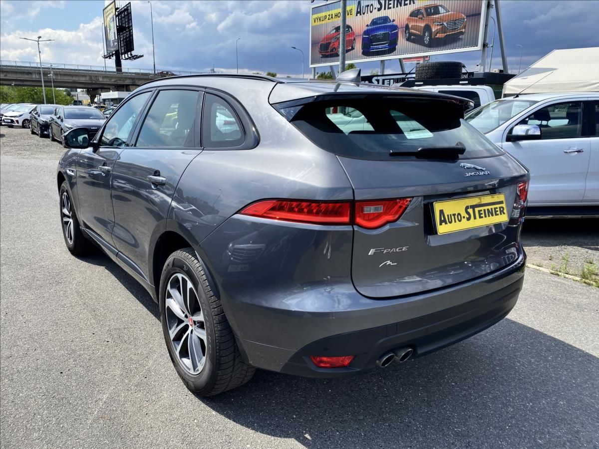 Jaguar F-Pace, 2,0 E-Performance/1.MAJITEL - fotka 5