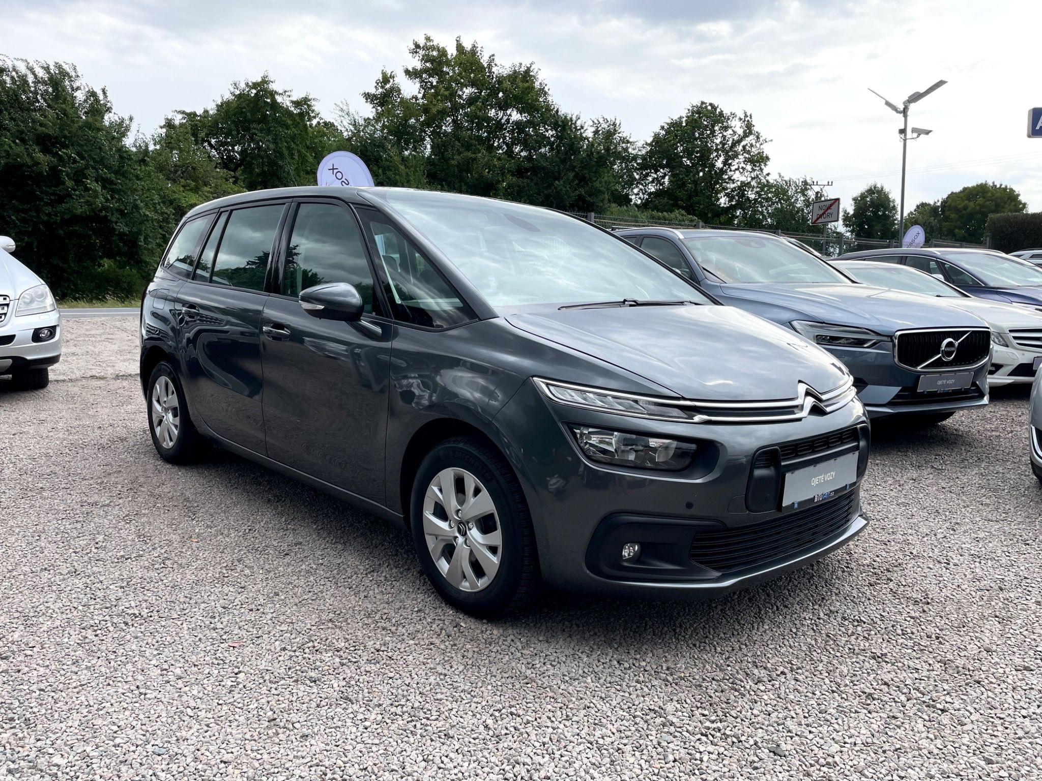 Citroën Grand C4 Picasso, 1.6HDi 73kw Navi 7.Míst - fotka 3