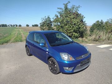 ST 2.0i 16V 110kW DIGIKLIMA