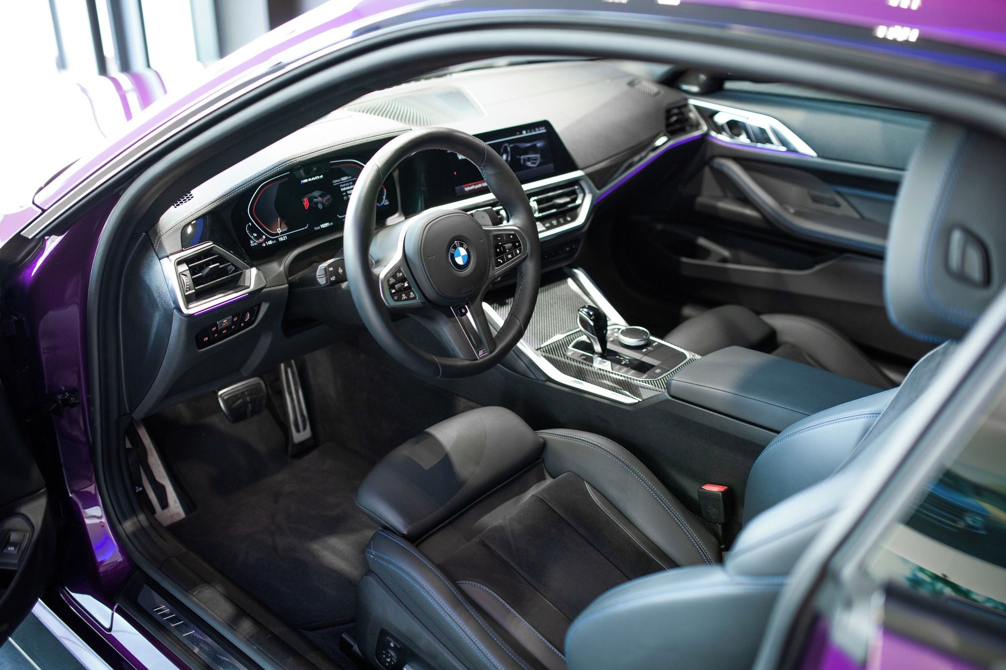 BMW Řada 4, M440d xDrive Coupe Indvidual - fotka 5