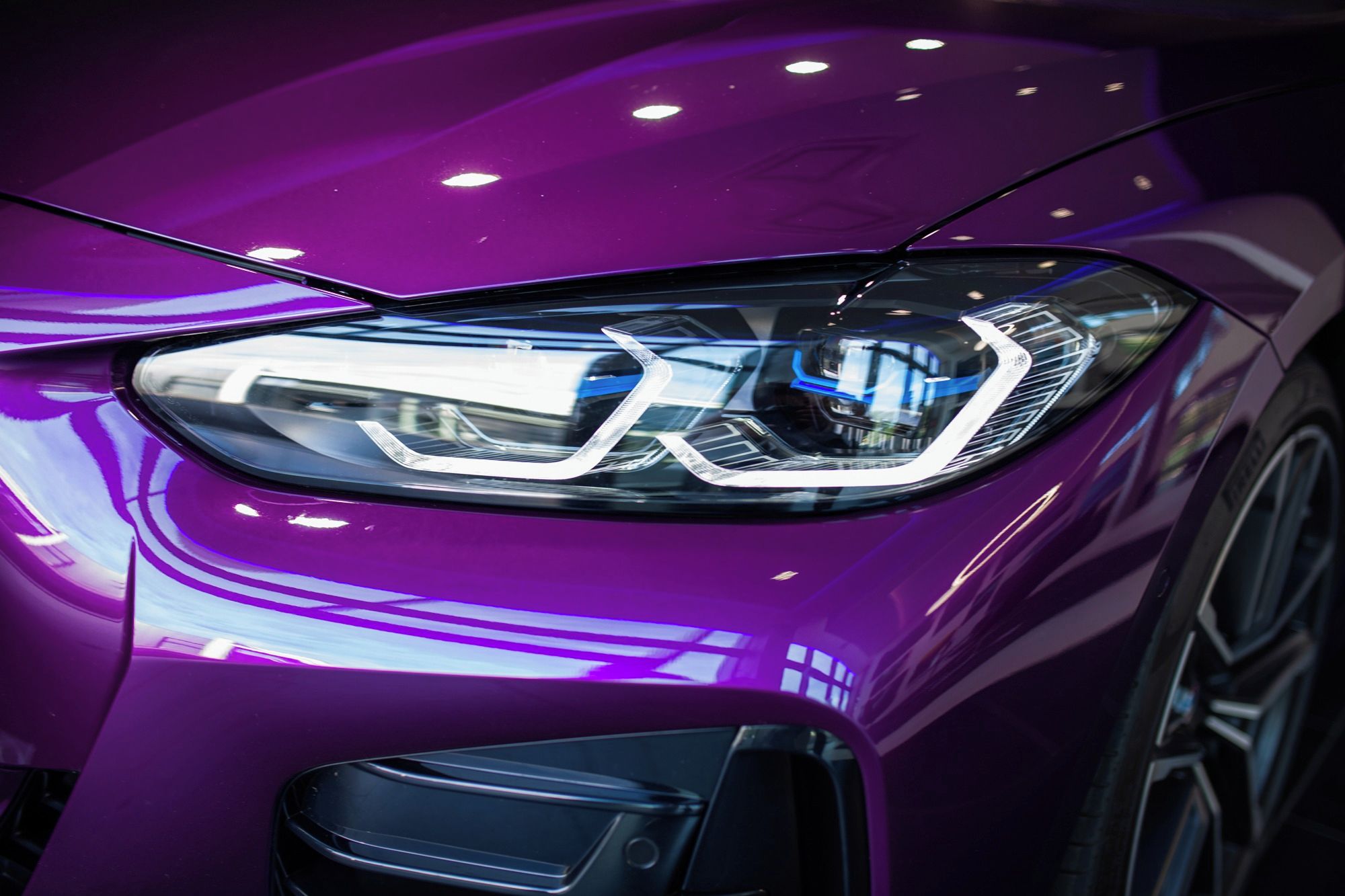 BMW Řada 4, M440d xDrive Coupe Indvidual - fotka 2
