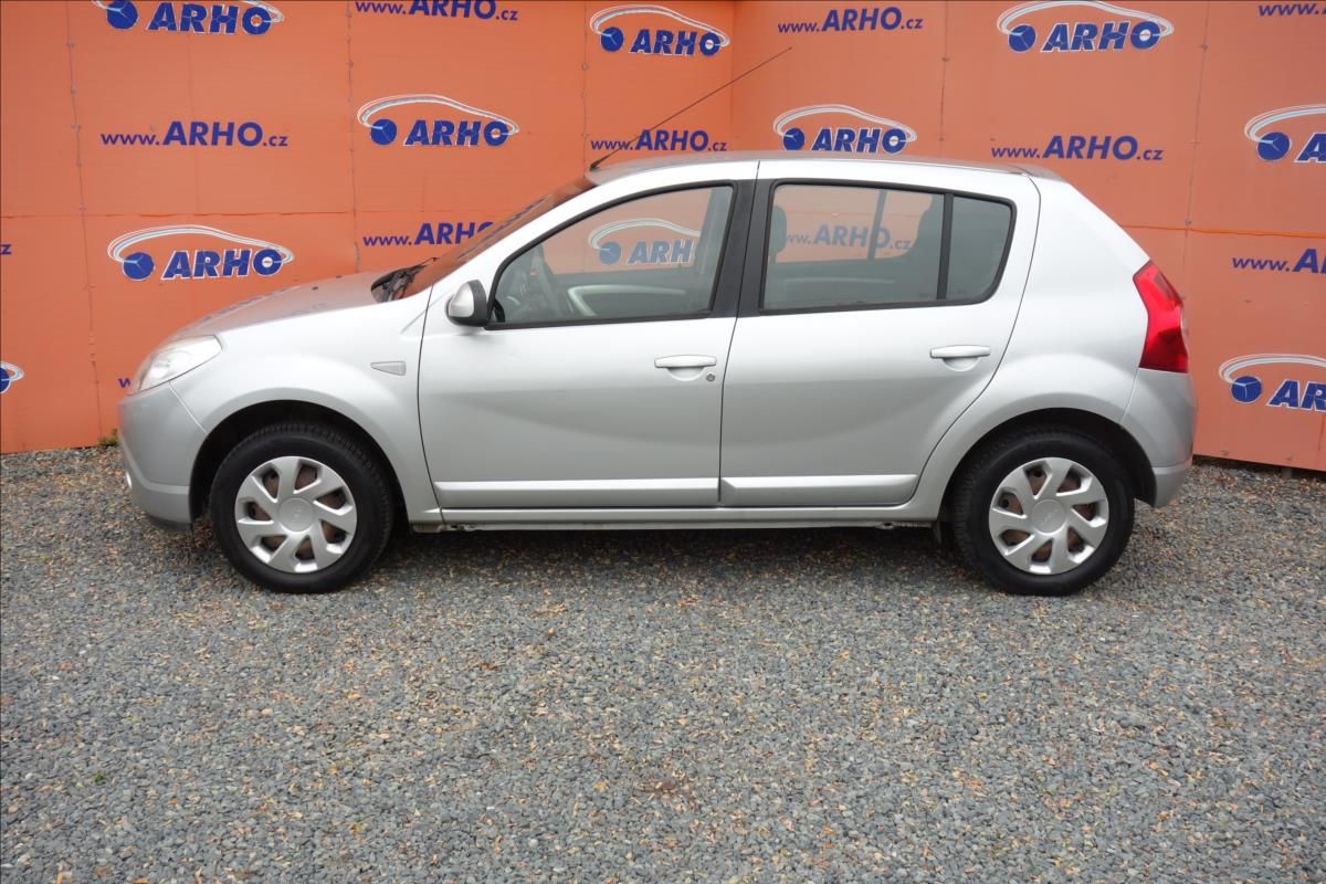 Dacia Sandero, 1,2 i 55KW, KLIMATIZACE. - fotka 4